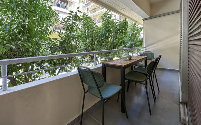 LIV - Modern Comfort Oasis in Pagrati