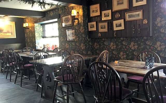 The Farmers Arms
