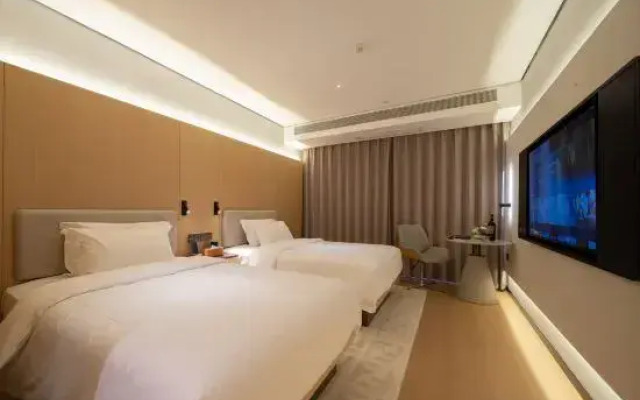 Baoyue Hotel Kunming