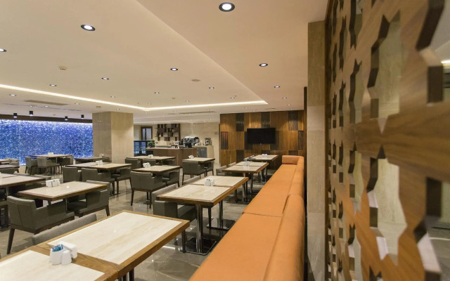 Fesa Business Hotel