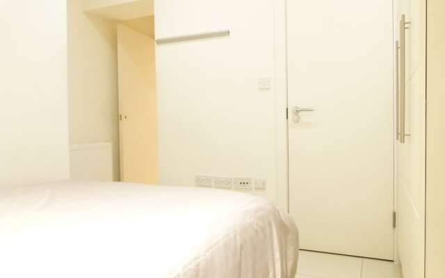 SS Property Hub - Apartment close to Hyde Park