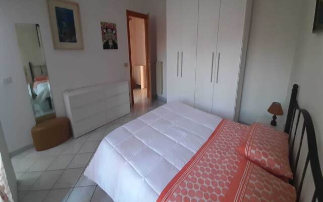 Olbia, Near Costa Smeralda Airport - Non-smoking