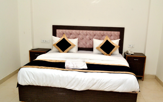 Hotel Dolphin International