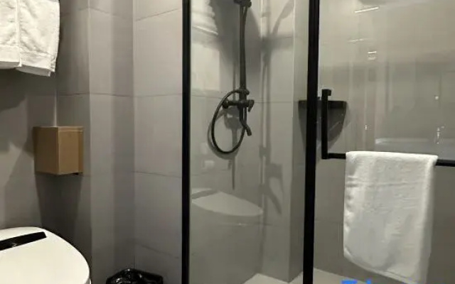 Yunji Esports Business Hotel