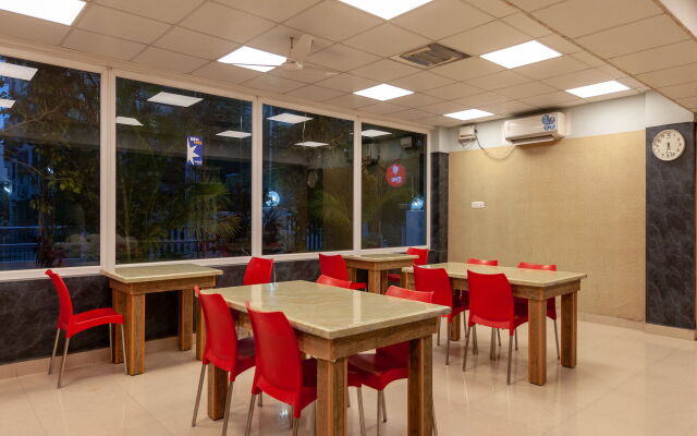 Capital O 4617 Lotels Serviced Apartment