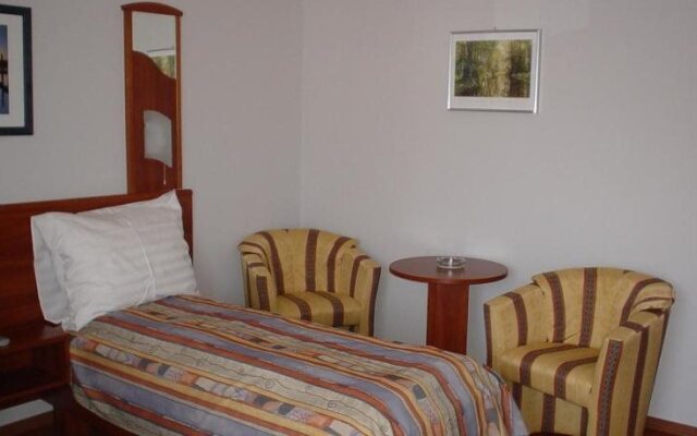 Wolf Hotel