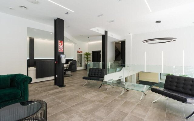 Hotel MG Poniente