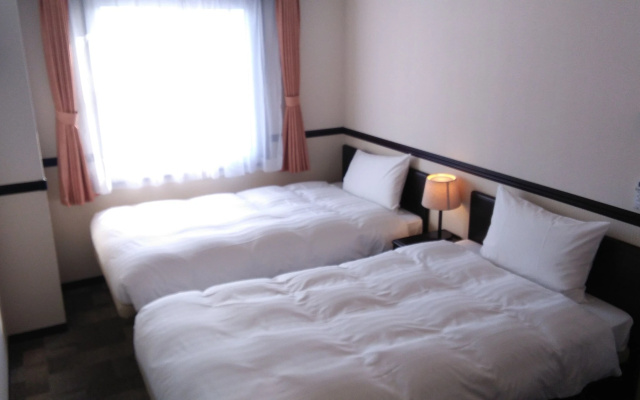 Toyoko Inn Niihama Ekimae – Guest Rooms – Niihama