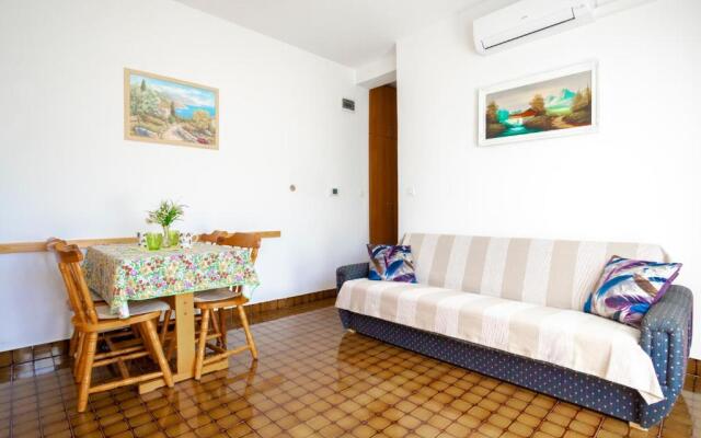 Apartments Belavic