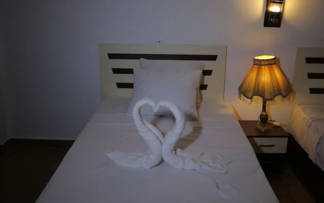 Zeina Pyramids Inn