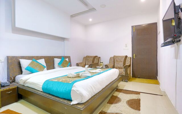 SPOT ON 3181 Parmarth Niketan