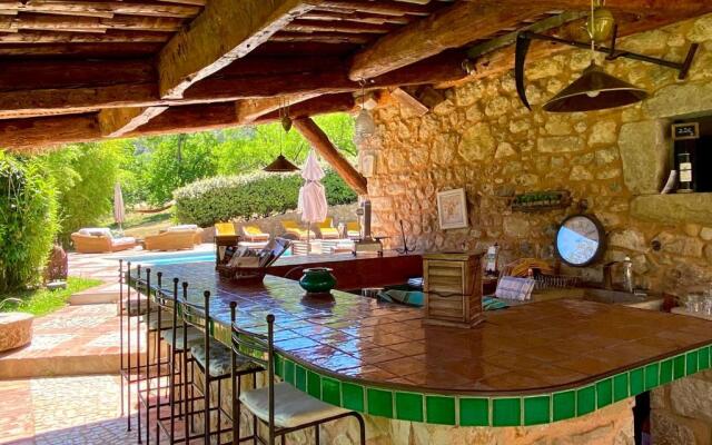 Domaine De Sainte Annette