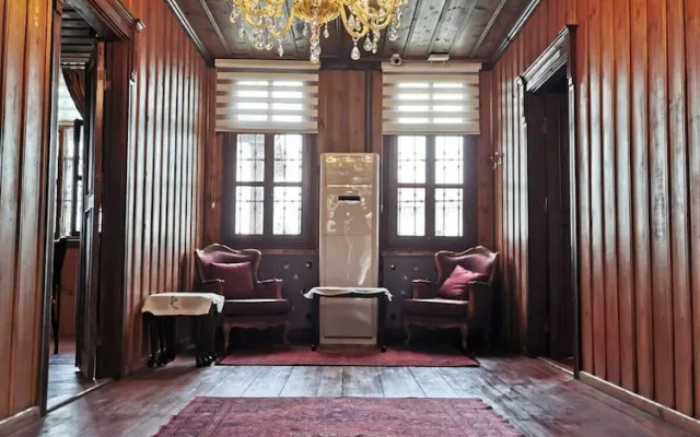 Zeyti̇nli̇k Konaği