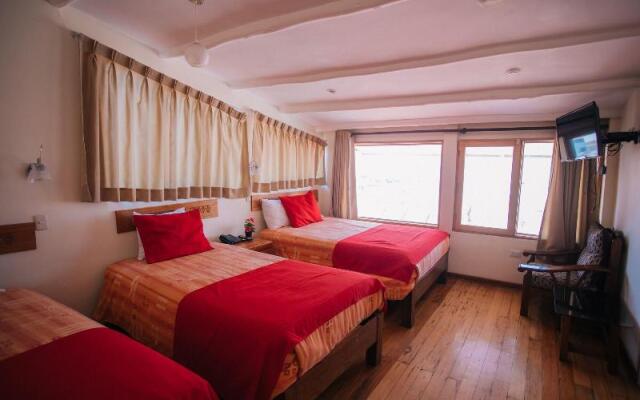 Wonders Hostel