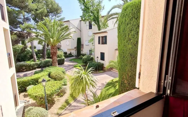 Appartement Six-Fours-les-Plages, 3 pièces, 6 personnes - FR-1-316-122