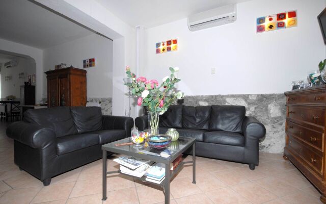 Hotel Luana