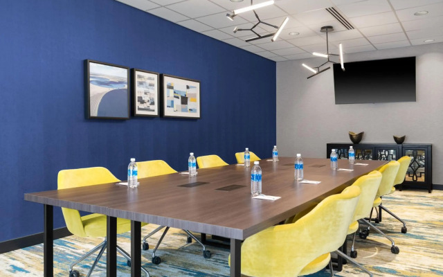 Towneplace Suites By Marriott Norfolk