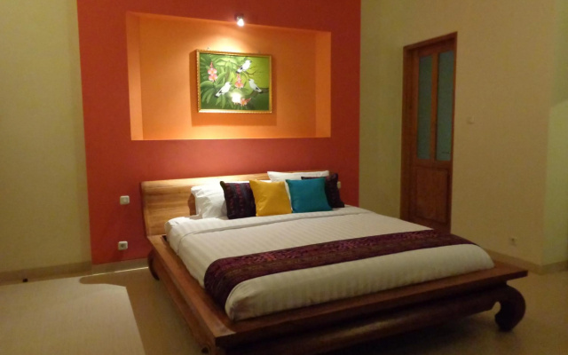 Villa Le Tito – Guest Rooms – Sukasada