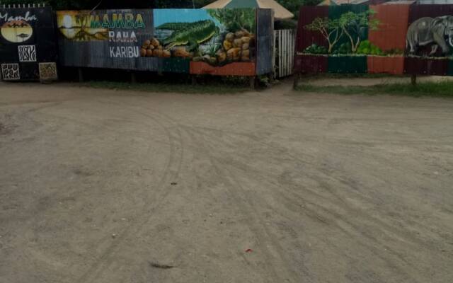 Mamba Nne Lodge - Adults Only