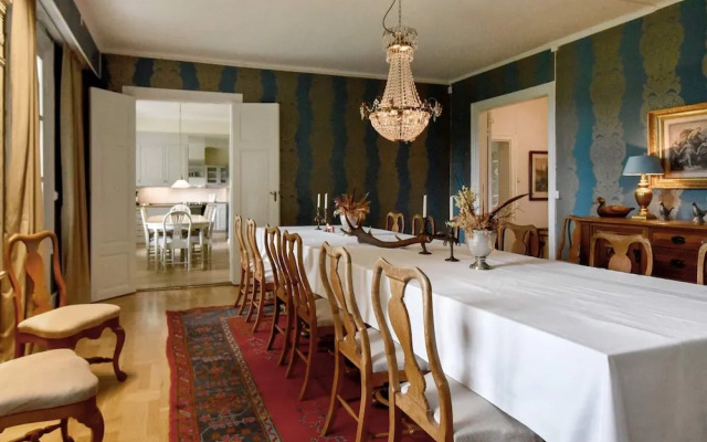 15 Person Holiday Home in Hjortkvarn-by Traum