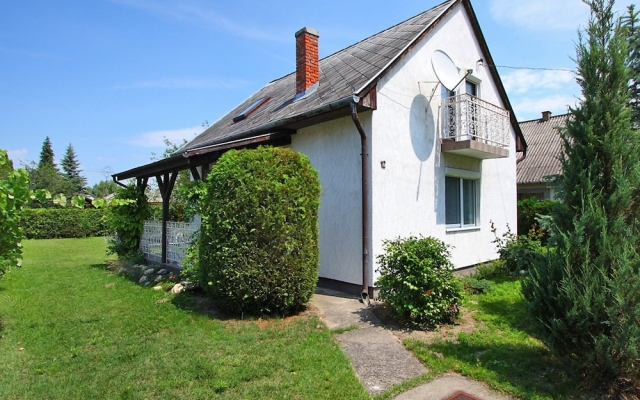 Pergola Balatonkereszt r