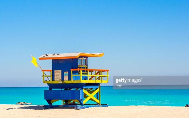 918 Sobe Flats