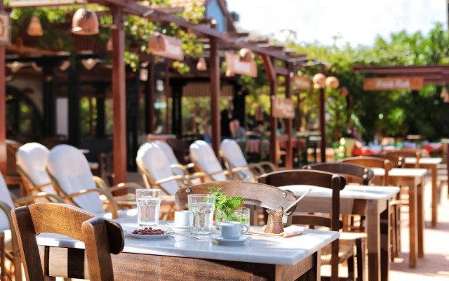 Kalypso Hotel