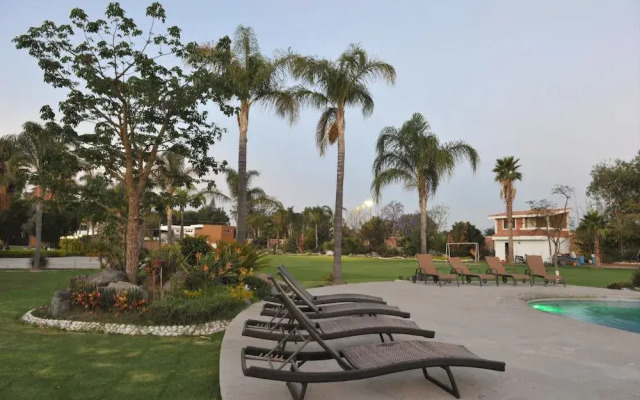 Jardín de Eventos & Hotel La Reunión