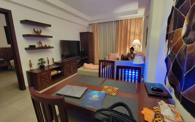 Oyster Bay Beach Suites