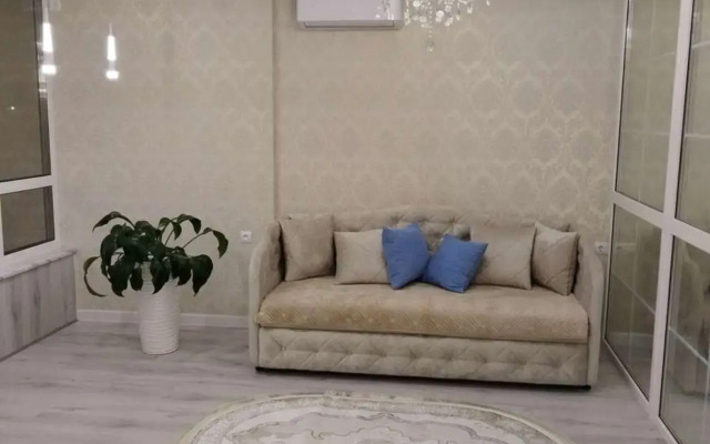 Studio apartments on Yamasheva Avenue 35