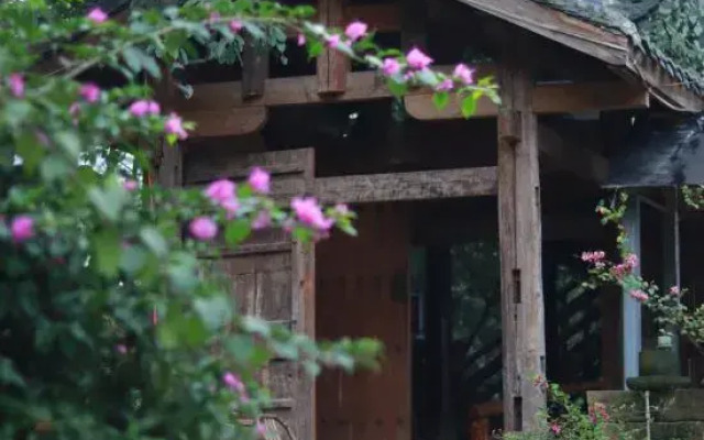 Fuchun Mountain Residence