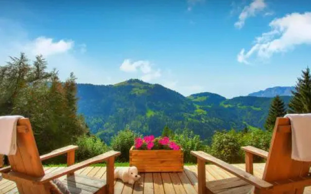 Chalet Charmar - OVO Network