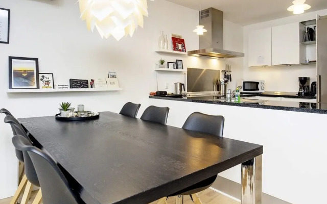 6 Person Holiday Home in Vaeggerlose