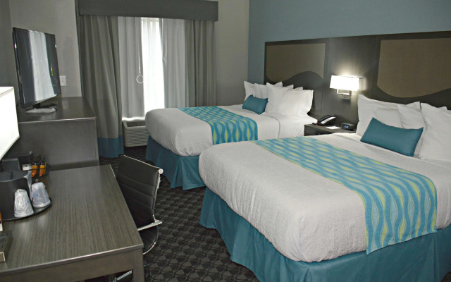 Best Western Plus Waller Hotel