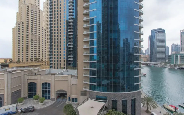 Aurora Tower by Driven Holiday Homes