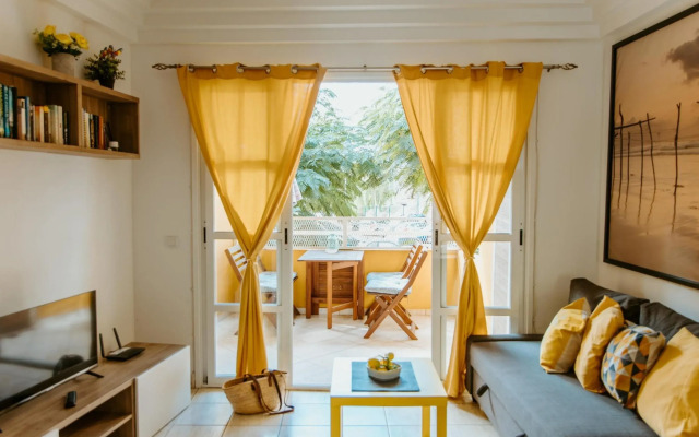 Sunshine by the Ocean 1BR Apartment Costa Adeje