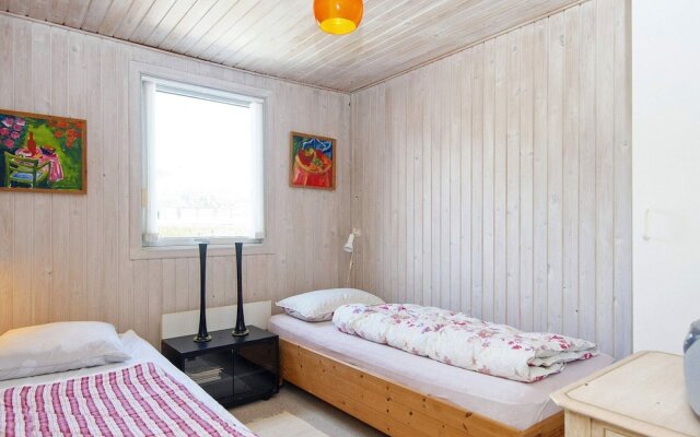 6 Person Holiday Home in Juelsminde