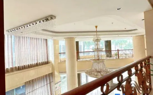Hehe Jewelry Hot Spring Hotel Ruili