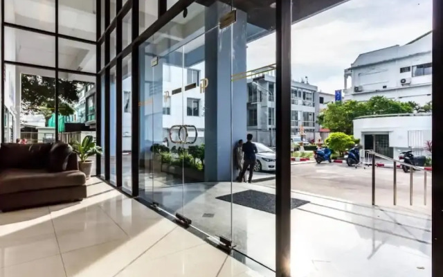M1701 Sea View Apartment at 100 mt From the Beach