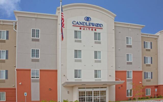 Candlewood Suites Houston I-10 East