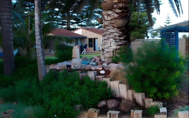 Esperance Beachfront Resort