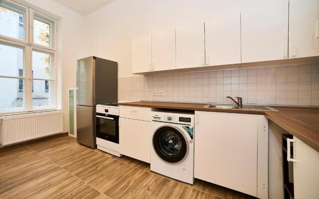 Bearlin City Apartments - City Center East
