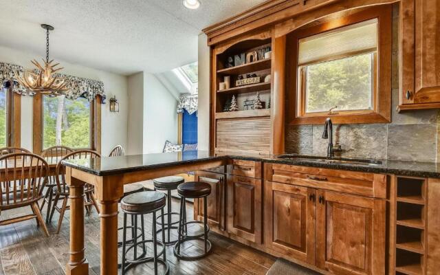 Sunrise East Glade C8