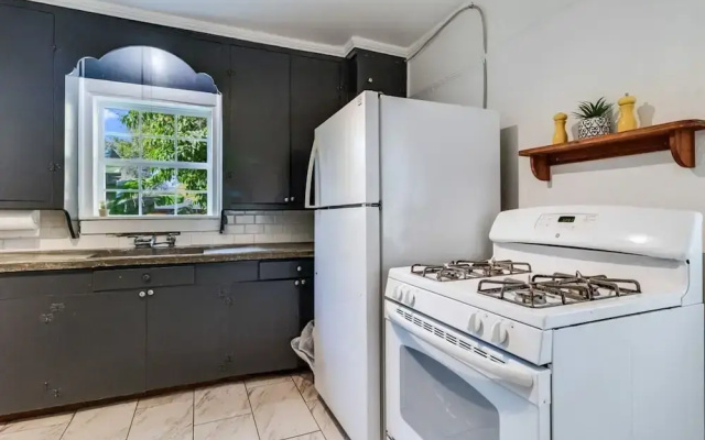Jefferson Flat - Guest Room