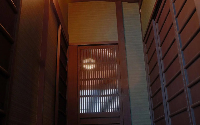 Theatre and Library Residence -Kyoto Imagumano-