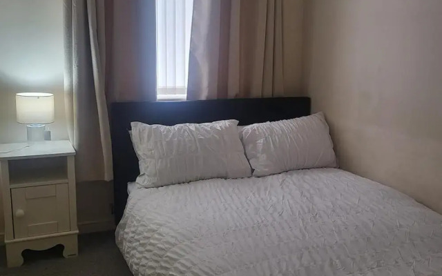 Bolton-2bedroom-2bathroom-parking