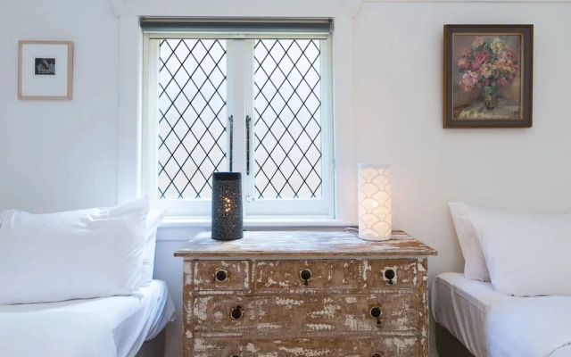 Lovely Sydney Bungalow Inner West