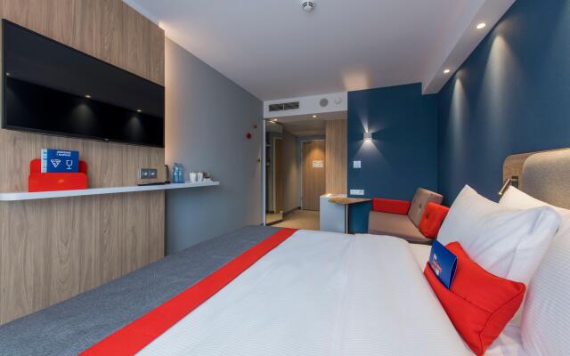 Holiday Inn Express Warsaw - Mokotow by IHG