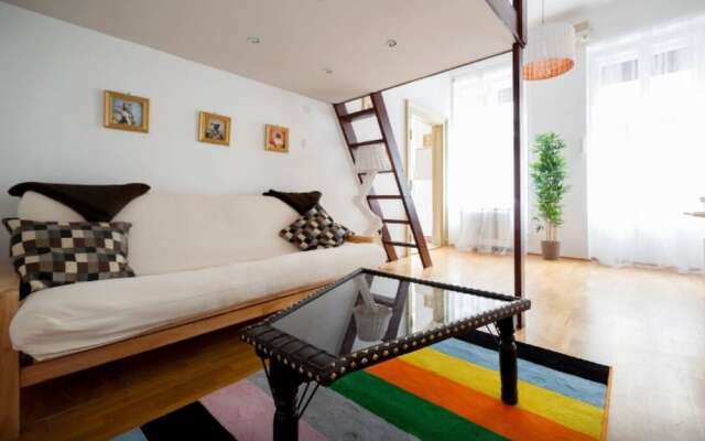 BPM-Apartment Sunny Akacfa