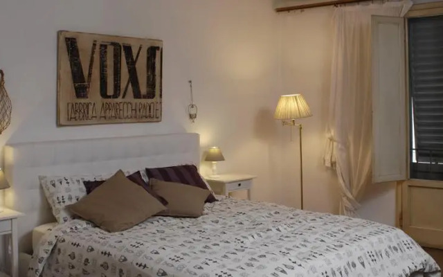 Maison in Piazza S. Croce